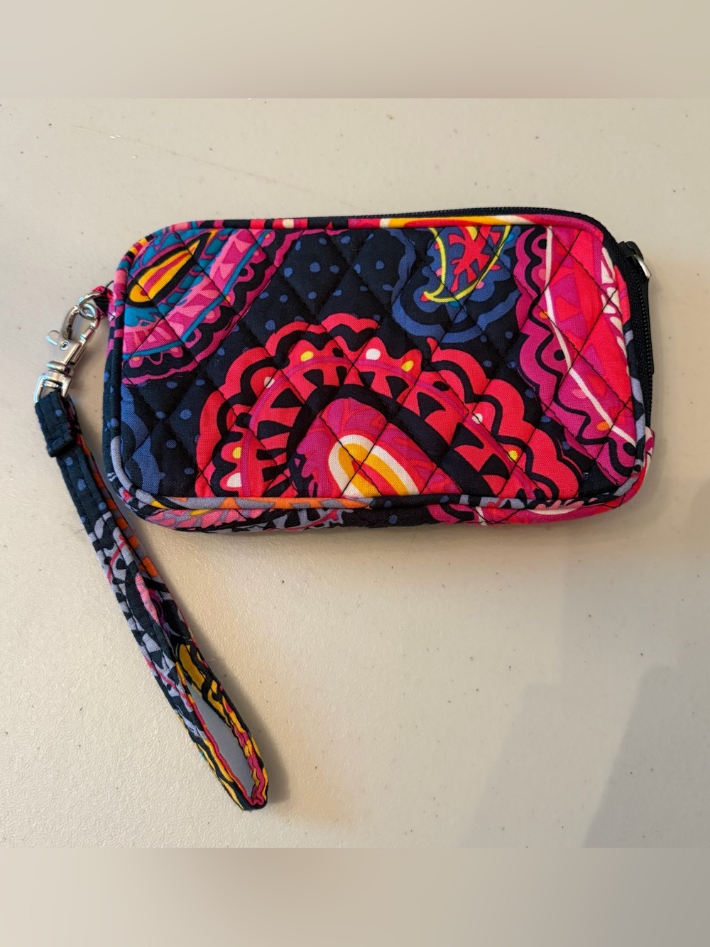 Vera Bradley Twilight Paisley Tech Case Wristlet  Quilted Cotton